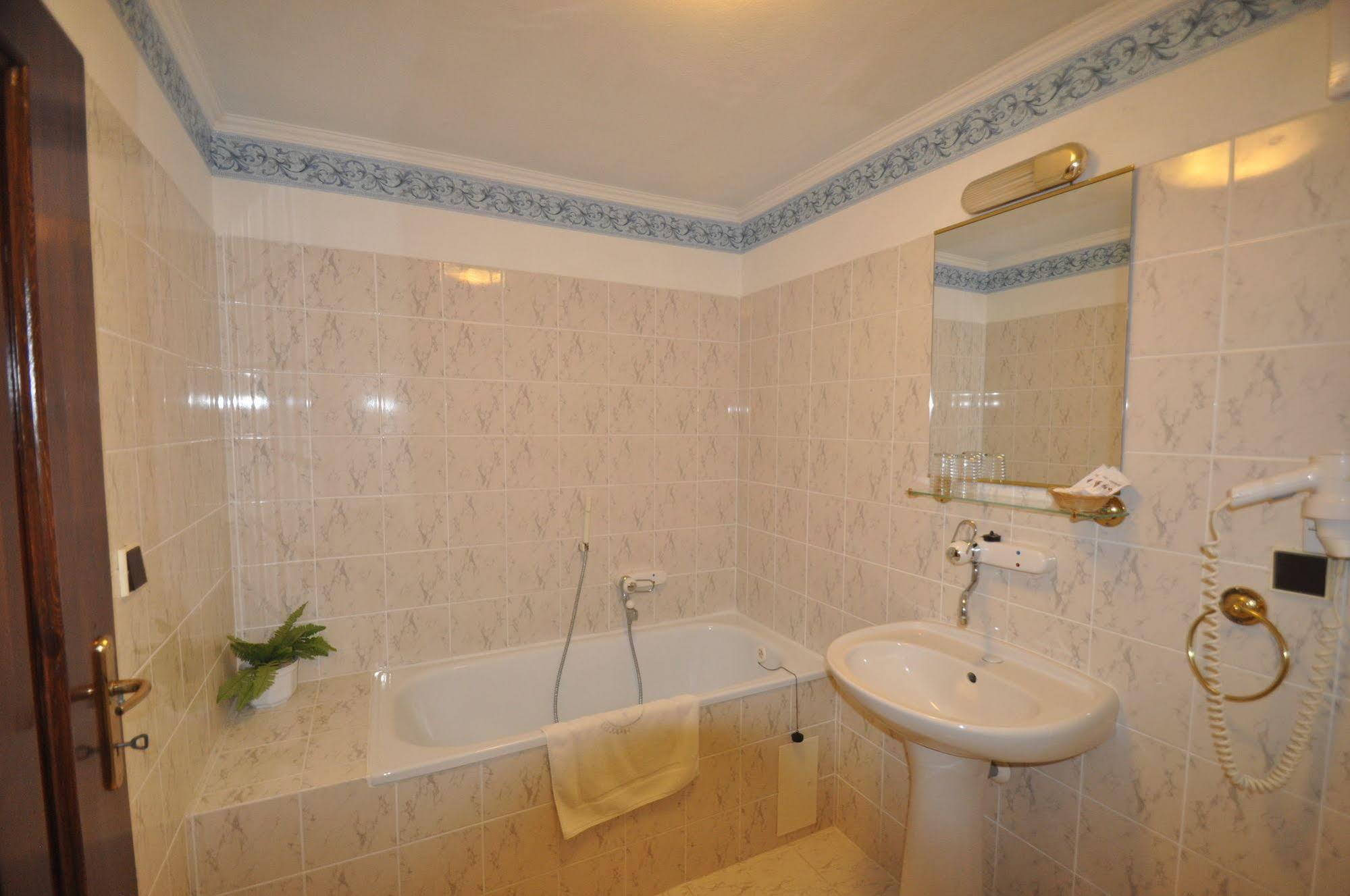 Garni -Hotel Barbakan Lőcse Kültér fotó